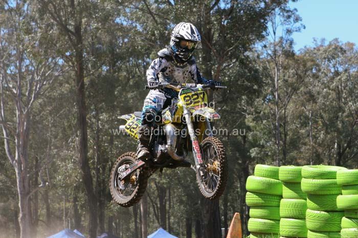 678x444 pixels (78K)